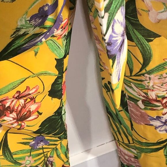 Miss Avenue Jungle Jumpsuit Off Shoulder Open Back Self Tie Belt size Small - Picture 7 of 16